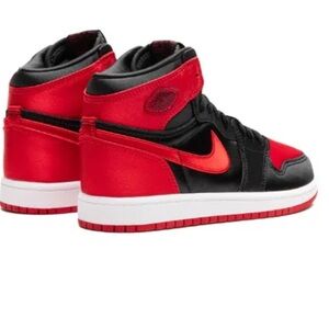 Air Jordan 1 Retro High OG "Satin Bred”